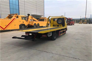 博兴非事故拖车